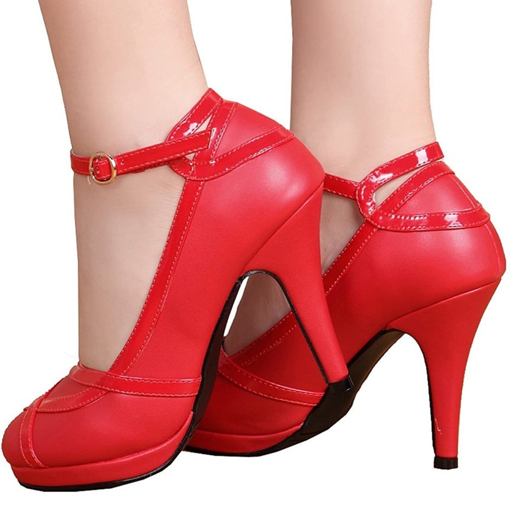 Retro Round Toe Heels